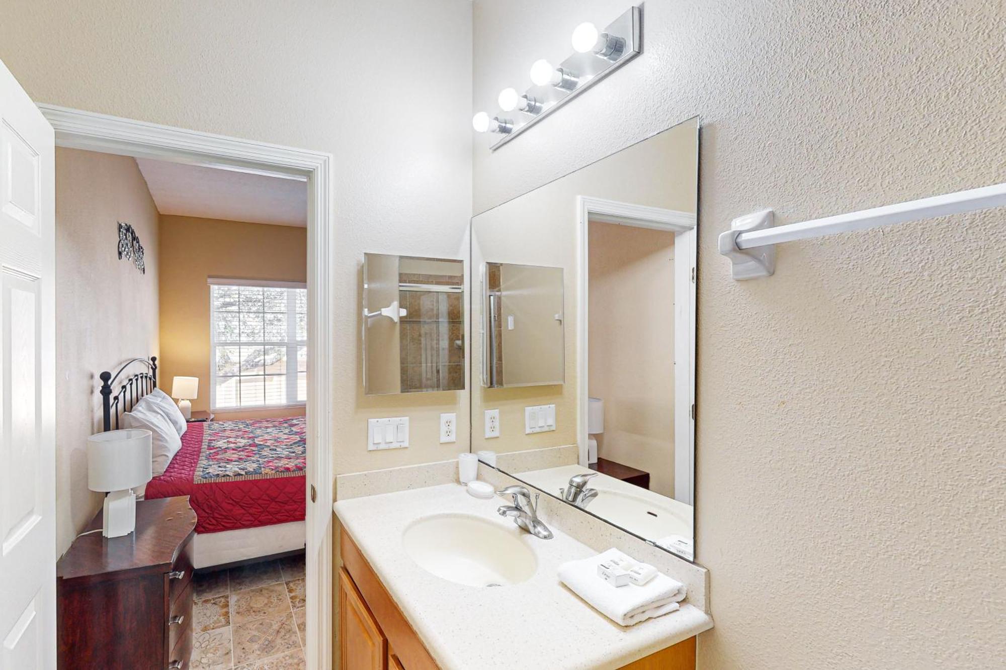 Oakwater Resort Orlando Exterior photo